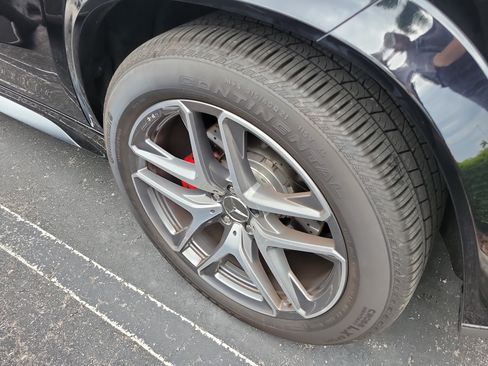 Certified 2025 Mercedes-Benz GLE 63 AMG S image 5