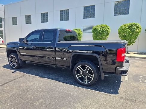 Used 2019 GMC Sierra 1500 SLE w/ Black Pack AWD/4WD image 6