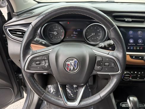 Used 2020 Buick Encore GX Essence FWD image 29