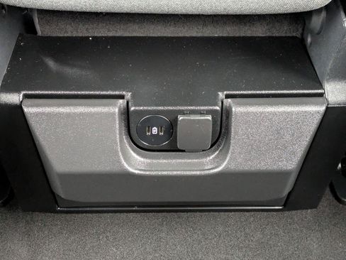 Used 2025 Ford F150 XLT w/ Equipment Group 301A Standard image 16