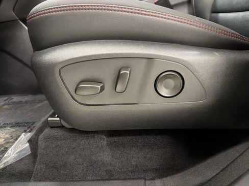 Certified 2024 Chevrolet Traverse RS w/ LPO, Floor Liner Package image 26