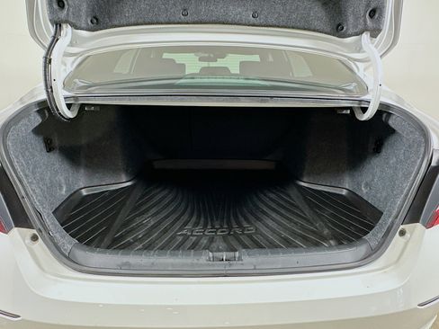 Used 2020 Honda Accord Sport image 28