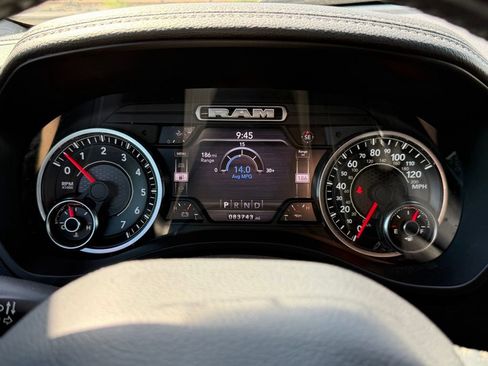 Used 2020 RAM 1500 Laramie AWD/4WD image 18
