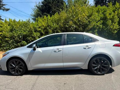 Used 2024 Toyota Corolla XSE FWD image 16