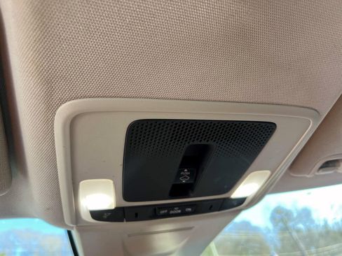 Certified 2022 Honda Civic EX image 29