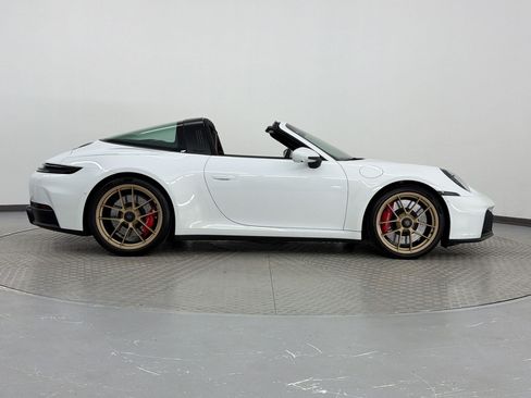 Certified 2026 Porsche 911 Targa 4 GTS AWD/4WD image 8
