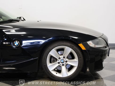 Used 2006 BMW Z4 3.0i RWD image 31