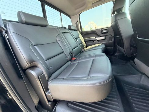 Used 2018 Chevrolet Silverado 1500 LTZ Z71 w/ LTZ Plus Package AWD/4WD image 24
