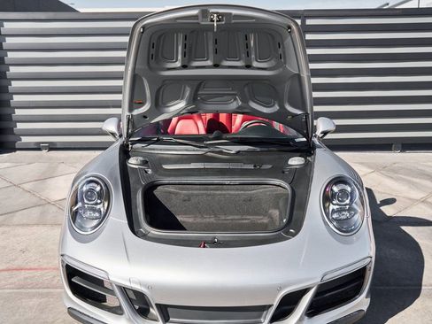 Used 2019 Porsche 911 Carrera GTS image 14