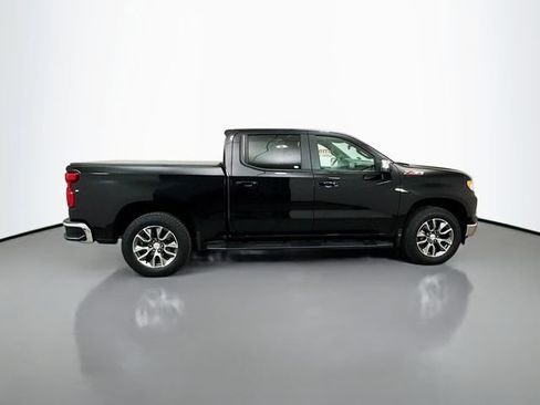 Used 2024 Chevrolet Silverado 1500 LT AWD/4WD image 10