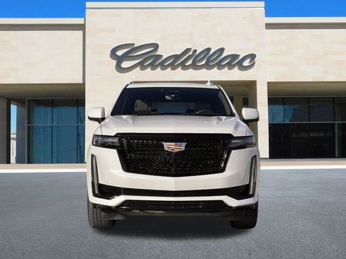 Certified 2023 Cadillac Escalade Sport w/ Touring Package image 9