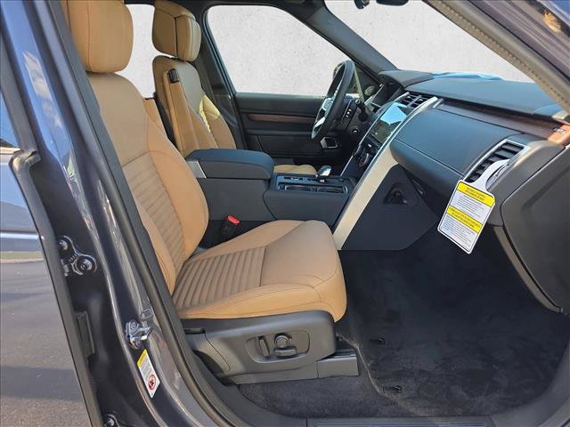 New 2026 Land Rover Discovery Dynamic SE AWD/4WD image 10