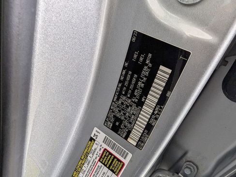 Used 2024 Toyota Grand Highlander XLE image 27