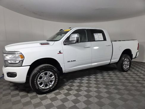 Used 2024 RAM 2500 Laramie w/ Safety Group AWD/4WD image 8