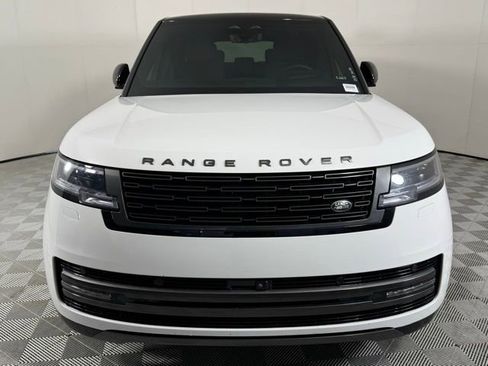Used 2025 Land Rover Range Rover Long Wheelbase Autobiography image 10