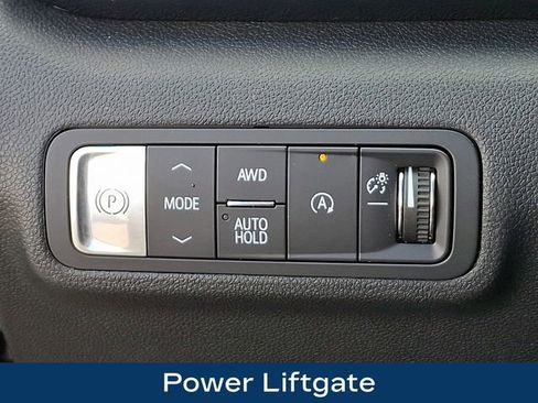 Used 2026 GMC Terrain AT4 AWD/4WD image 9