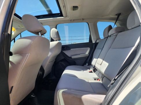 Used 2017 Subaru Forester 2.5i Premium w/ Popular Package #2A AWD/4WD image 23