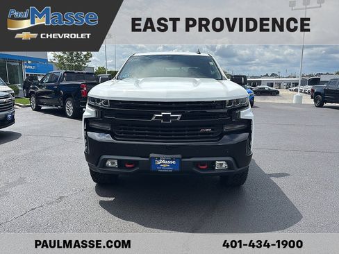 Used 2020 Chevrolet Silverado 1500 LT Trail Boss AWD/4WD image 2