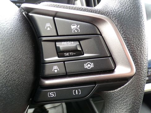 Used 2025 Subaru Impreza 2.0i Sport AWD/4WD image 25