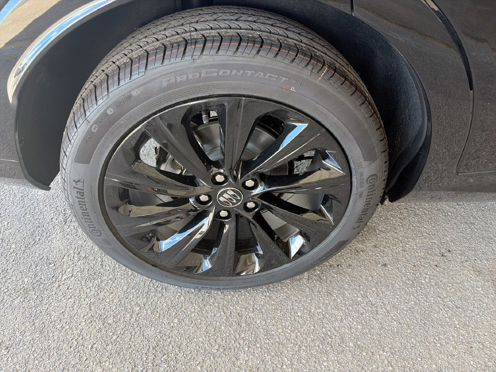 New 2026 Buick Envista Sport Touring w/ Convenience I Package FWD image 32