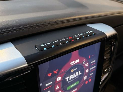 Used 2014 RAM 3500 Laramie image 47