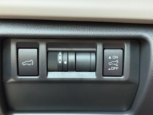 New 2026 Subaru Forester Premium AWD/4WD image 17