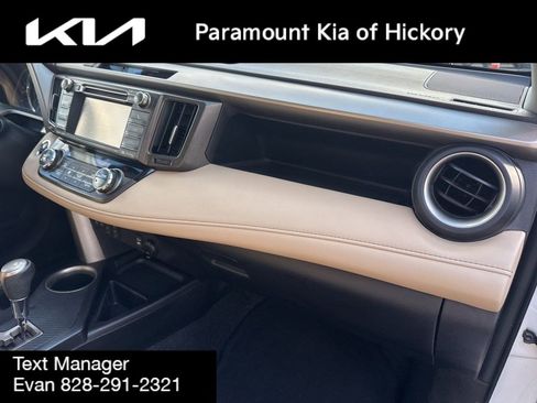 Used 2013 Toyota RAV4 Limited image 31