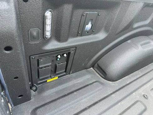 Used 2022 Ford F150 Lightning Lariat AWD/4WD image 14