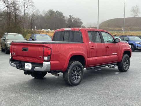 Used 2020 Toyota Tacoma SR5 image 28