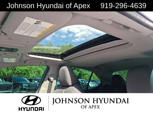 Used 2024 Toyota Camry LE w/ Convenience Package FWD image 22