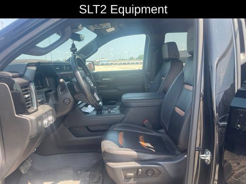 Used 2023 GMC Sierra 1500 AT4 w/ Technology Package AWD/4WD image 12