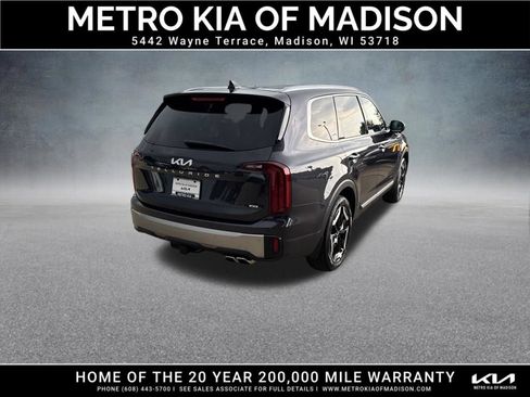 Used 2025 Kia Telluride S AWD/4WD image 6