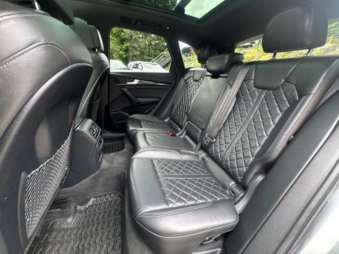 Used 2023 Audi SQ5 Premium Plus w/ Premium Plus Package AWD/4WD image 18