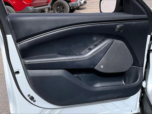 Used 2023 Ford Mustang Mach-E Premium image 21