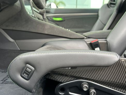 Used 2025 Porsche 718 Cayman GT4 RS image 29