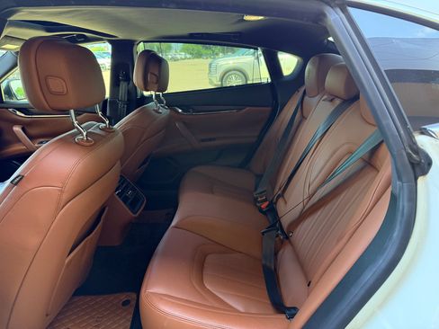 Used 2018 Maserati Quattroporte S Q4 AWD/4WD image 24
