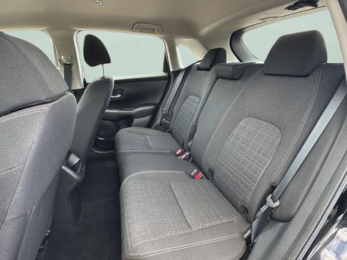 Certified 2023 Honda HR-V LX image 12