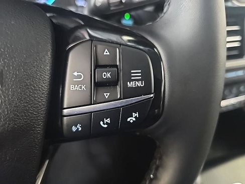Used 2022 Ford Escape SE w/ Convenience Package AWD/4WD image 16