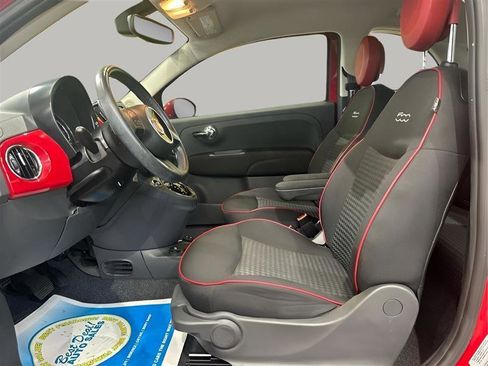 Used 2017 FIAT 500 Pop w/ Sport Appearance Package FWD image 11