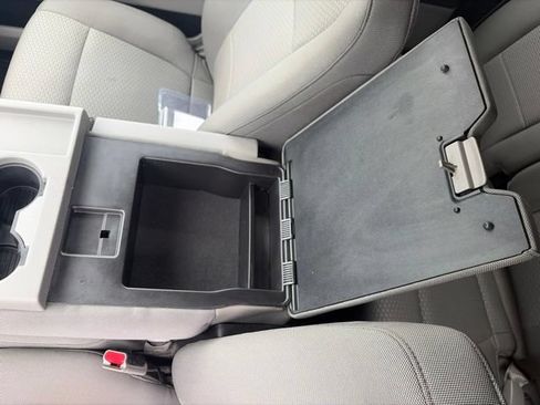 Used 2016 Ford F150 XLT w/ Equipment Group 302A Luxury AWD/4WD image 24
