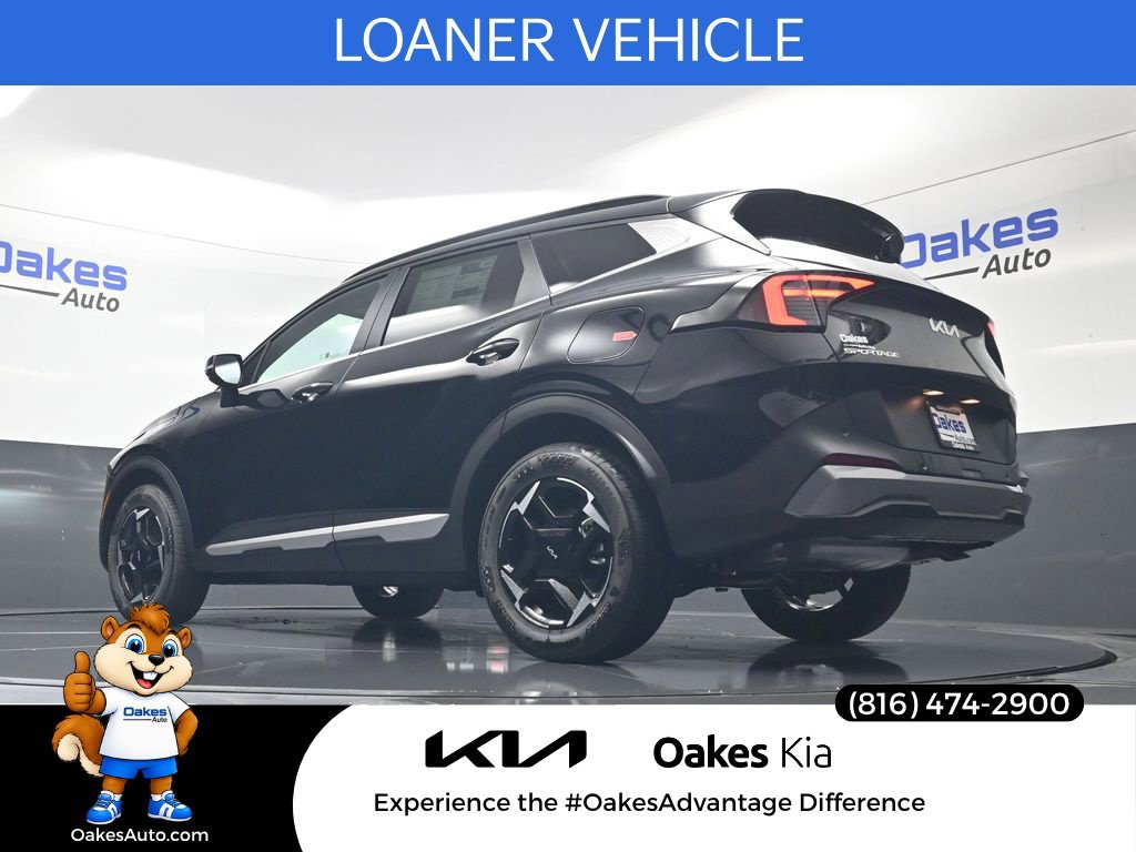 Certified 2026 Kia Sportage EX w/ EX Panorama Roof Package AWD/4WD image 42