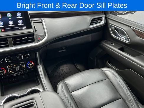 Used 2021 Chevrolet Suburban Z71 w/ Z71 Signature Package image 39