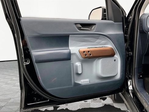 Used 2024 Ford Maverick Lariat w/ FX4 Off-Road Package image 24