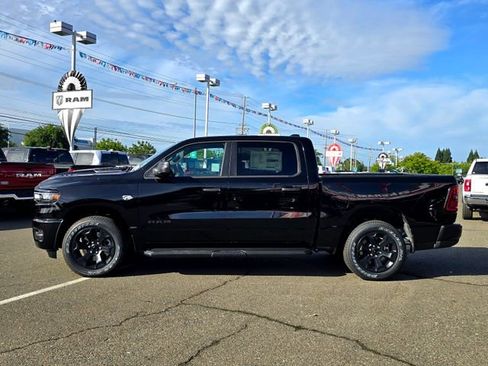New 2026 RAM 1500 Express AWD/4WD image 8