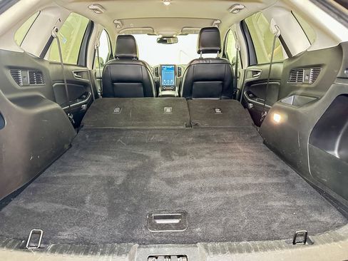 Used 2024 Ford Edge SEL AWD/4WD image 19