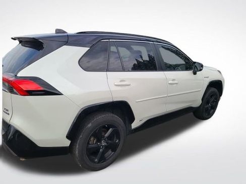 Used 2019 Toyota RAV4 XSE image 8