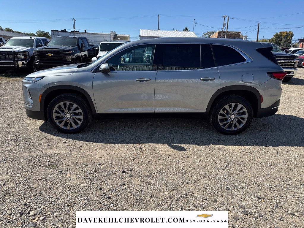 Used 2026 Buick Enclave Preferred w/ Power Package FWD image 4