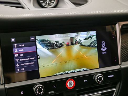 Certified 2023 Porsche Macan GTS AWD/4WD image 29