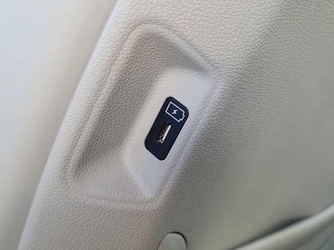 Used 2025 Kia Sorento EX FWD image 15