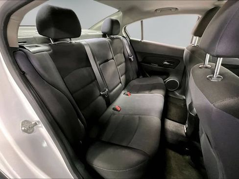Used 2015 Chevrolet Cruze LT w/ Sun And Sound Package FWD image 22